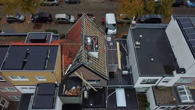 Dak open tijdens de werkzaamheden – Dakservice Van der Meer